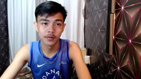 Snapshot of yourguy_josh23 chatting on 02.21.25 Josh online show from 02.21.25