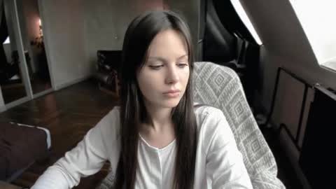 Aida online show from 09.21.25