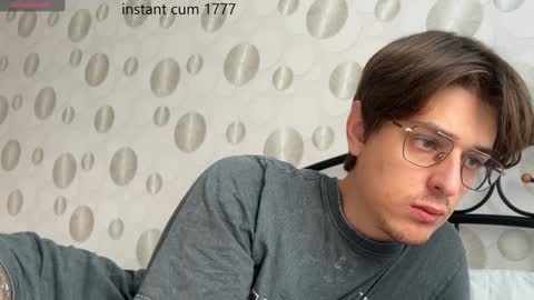 Snapshot of yourhotchristian chatting on 12.03.24 Chris online show from 12.03.24
