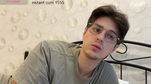 Snapshot of yourhotchristian chatting on 01.19.25 Chris online show from 01.19.25