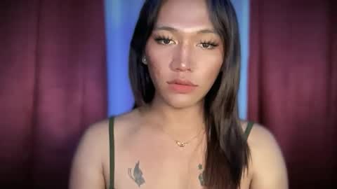 Snapshot of yourhotlove_jamellaxxx chatting on 09.28.25 LOVING JAMMELA online show from 09.28.25