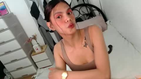 Snapshot of yourhotpatricia69 chatting on 09.22.25 patty online show from 09.22.25