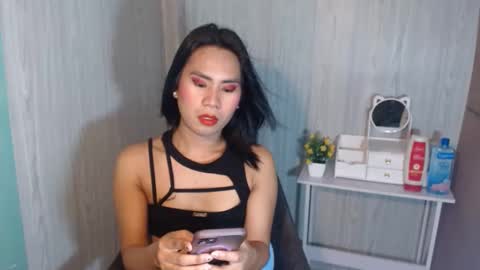Mauie  online show from 03.10.25