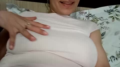 Snapshot of yourjessywet chatting on 05.18.26 yourjessywet online show from 05.18.26