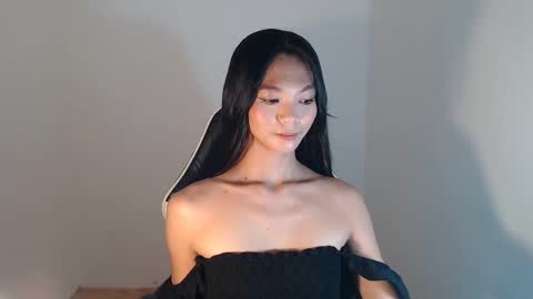You can call me Mikay online show from 01.10.25