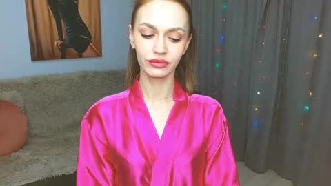 Snapshot of yourladysunshine chatting on 01.11.25 Ksyusha online show from 01.11.25