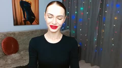 Snapshot of yourladysunshine chatting on 01.27.25 Ksyusha online show from 01.27.25