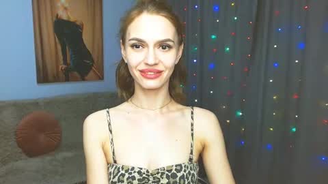 Snapshot of yourladysunshine chatting on 01.31.25 Ksyusha online show from 01.31.25