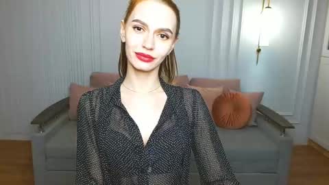 Snapshot of yourladysunshine chatting on 02.06.25 Ksyusha online show from 02.06.25