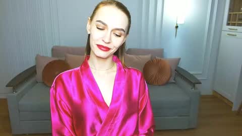 Snapshot of yourladysunshine chatting on 02.06.25 Ksyusha online show from 02.06.25