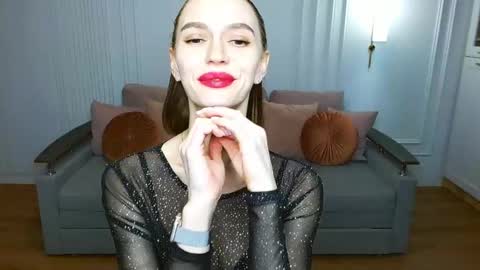 Snapshot of yourladysunshine chatting on 02.06.25 Ksyusha online show from 02.06.25