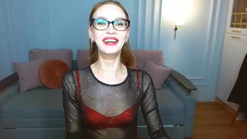 Snapshot of yourladysunshine chatting on 03.01.25 Ksyusha online show from 03.01.25