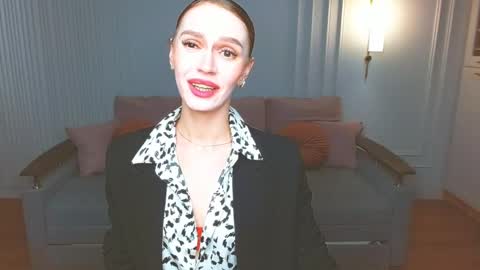 Snapshot of yourladysunshine chatting on 03.06.25 Ksyusha online show from 03.06.25