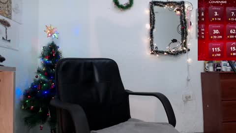 Snapshot of yourlittle_cherry chatting on 12.15.24 Cherry online show from 12.15.24