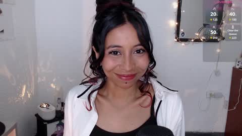 Snapshot of yourlittle_cherry chatting on 01.12.25 Cherry online show from 01.12.25