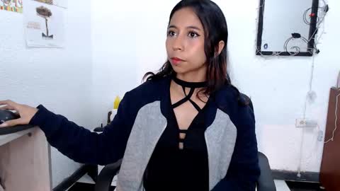 Snapshot of yourlittle_cherry chatting on 02.09.25 Cherry online show from 02.09.25