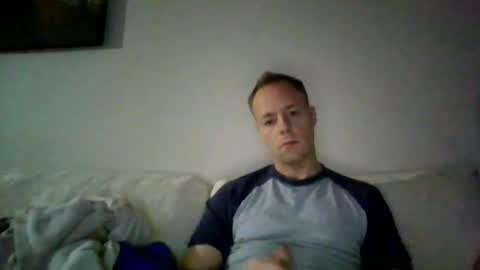 yourlove8523 online show from 11.25.25