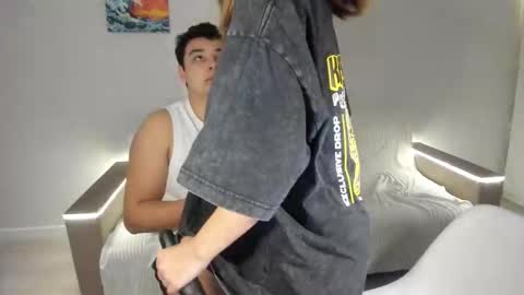 AJ online show from 03.09.26