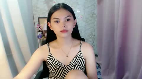 your lovely Dina online show from 11.22.25