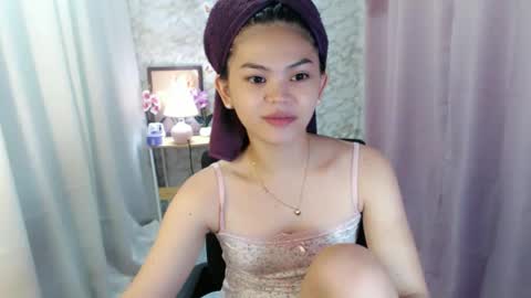 your lovely Dina online show from 12.01.25