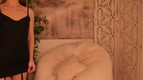 Sarah online show from 02.17.25