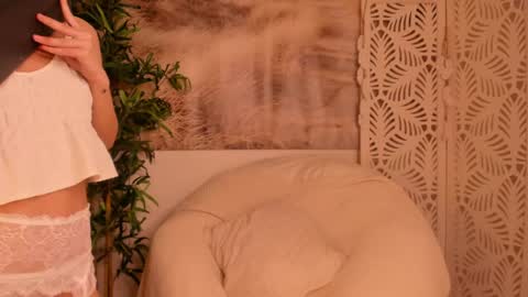 Sarah online show from 03.11.25