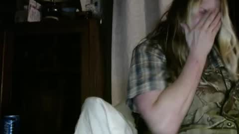 Snapshot of yourmomma999 chatting on 01.16.25 yourmomma999 online show from 01.16.25