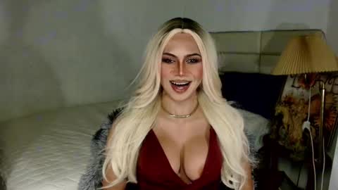 Chloe online show from 12.05.25