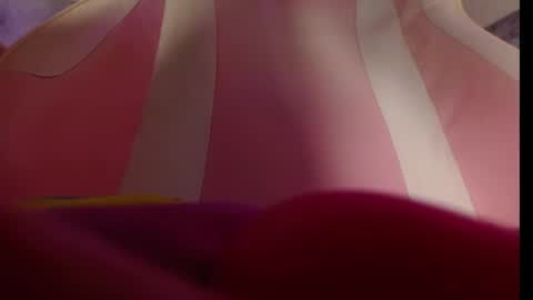 Snapshot of youronlydawn chatting on 03.04.25 Dawn online show from 03.04.25