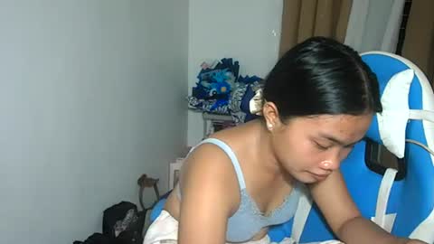 Snapshot of yourpinay_belle chatting on 02.25.26 Belle online show from 02.25.26