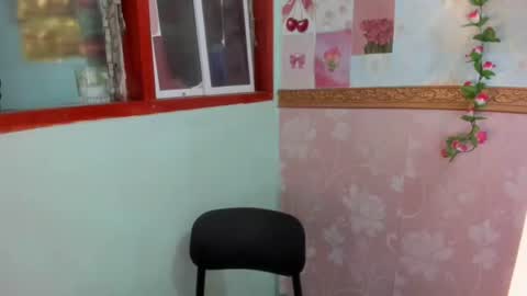 Snapshot of yourprettytrish chatting on 06.04.26 Trish online show from 06.04.26
