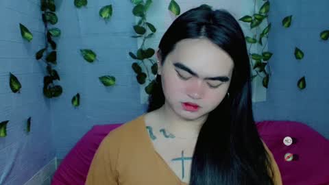 Snapshot of yourprincessthea chatting on 03.10.25 yourprincessthea online show from 03.10.25