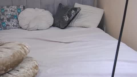 yours_jasmin online show from 01.30.25