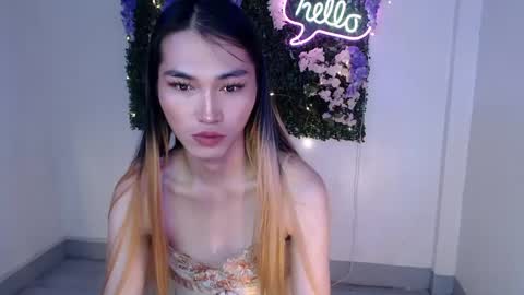    online show from 01.25.25