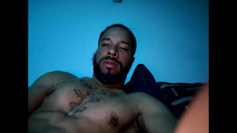 Snapshot of yoursexydaddy79 chatting on 11.30.25 mother fucker online show from 11.30.25