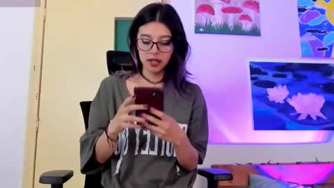 Snapshot of yoursexyhanna chatting on 12.01.24 ANA online show from 12.01.24