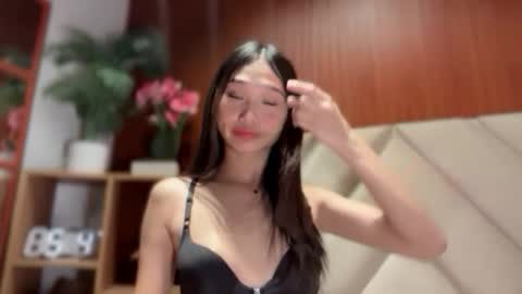 yoursluttyashxx online show from 04.12.26