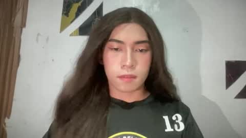 yoursweet_april19 online show from 05.12.26
