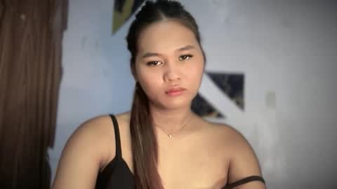 yoursweetgirl_zia online show from 05.16.26