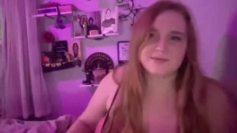 yourthickgingergoddess online show from 12.18.24