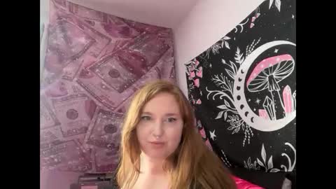 Snapshot of yourthickgingergoddess chatting on 12.03.25 yourthickgingergoddess online show from 12.03.25