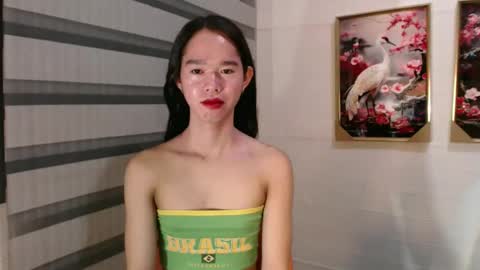 yourtinybunny online show from 03.12.25