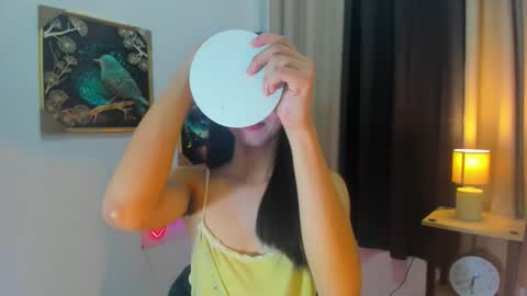 Snapshot of yourtinybunny chatting on 04.19.26 yourtinybunny online show from 04.19.26