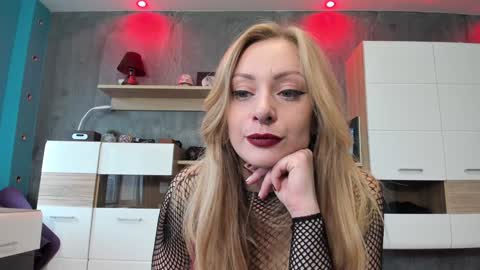 YourVenus00 -Follow my OF online show from 12.10.24