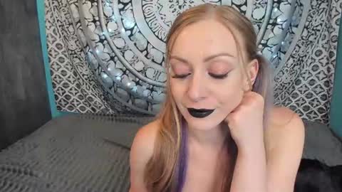 YourVenus00 -Follow my OF online show from 06.11.26