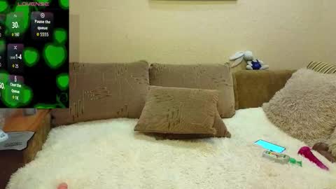 YourXQueen online show from 09.30.25