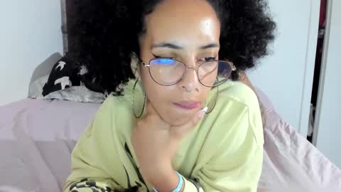 elizabeth  ju   online show from 02.23.25