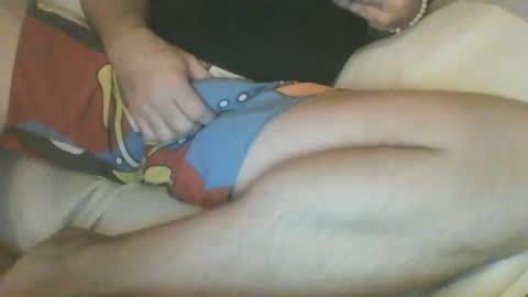 Yoyozee online show from 01.08.25