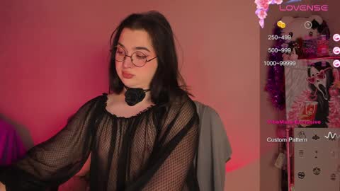 Ysabell online show from 01.03.25