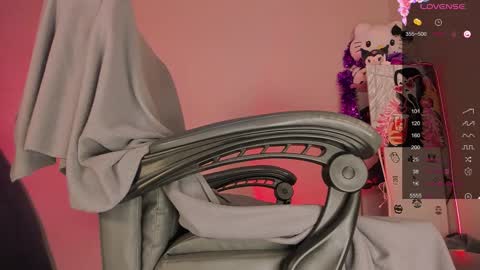 Ysabell online show from 02.20.25